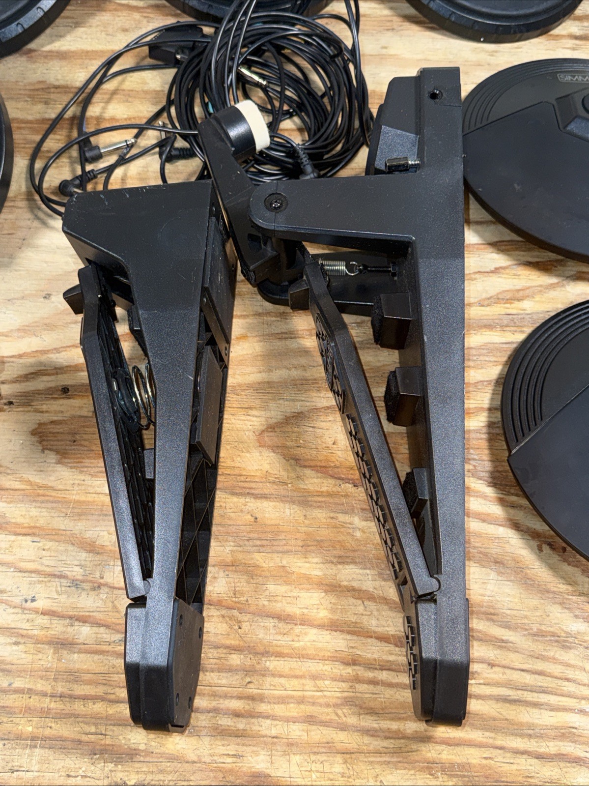 Simmons SD200 Electronic Drum Kit Built-in Effects Pads S200M Module