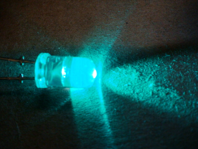50 HIGH INTENSITY 5mm CYAN LED's by HP / AVAGO HLMP-CE24 BIN2 - NEW and  UNUSED
