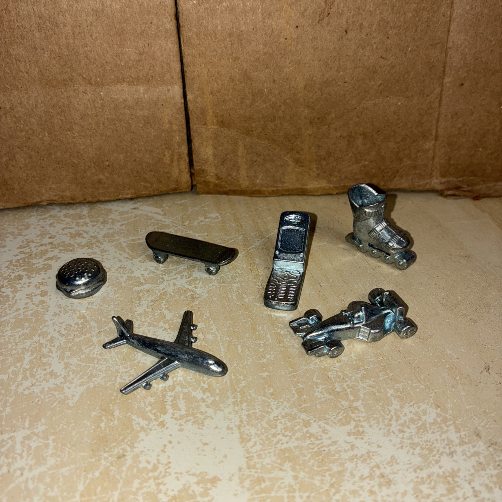 Monopoly Electronic Banking 2009 Replacement Pieces Movers Tokens US City Burger
