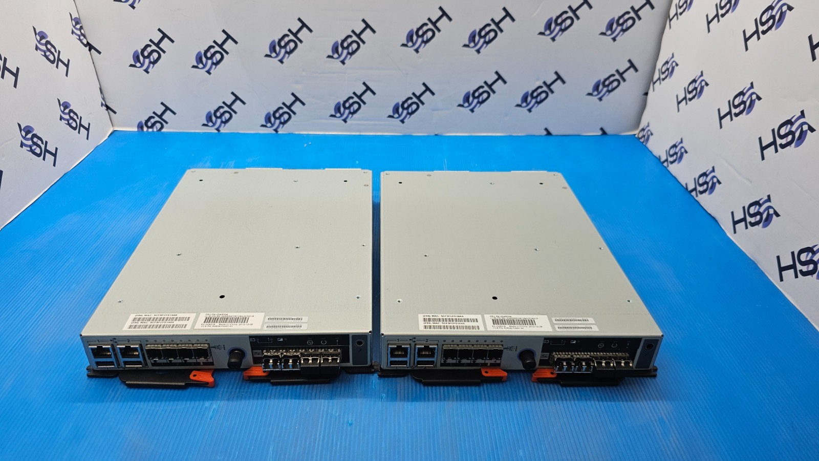 00AR004 R0636-G0001-07 R0636-G0003-02 IBM V3700 SAS NODE CANISTER Lot of 2