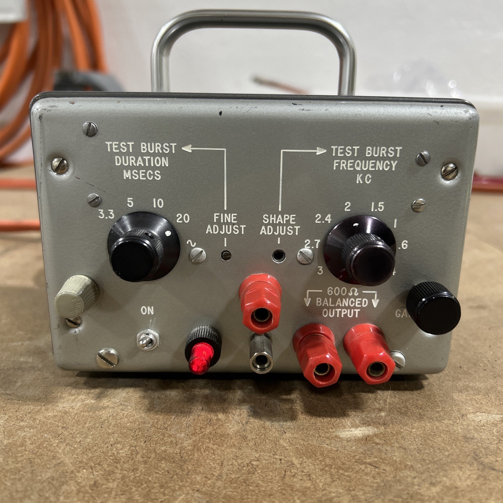 Vintage Test Burst Duration And Frequency Generator Tone/Pulse Burst Working