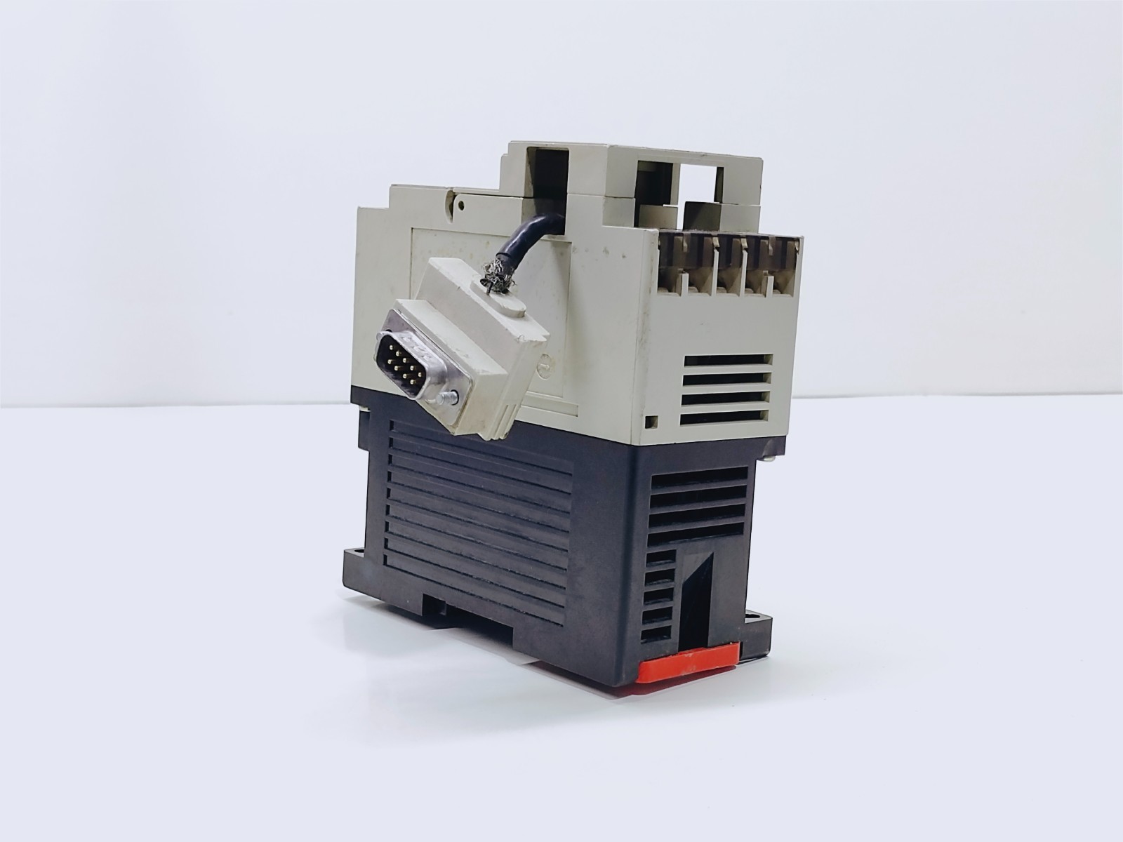 TELEMECANIQUE TSXDSF612 OUTPUT MODULE (FREE SHIPPING)