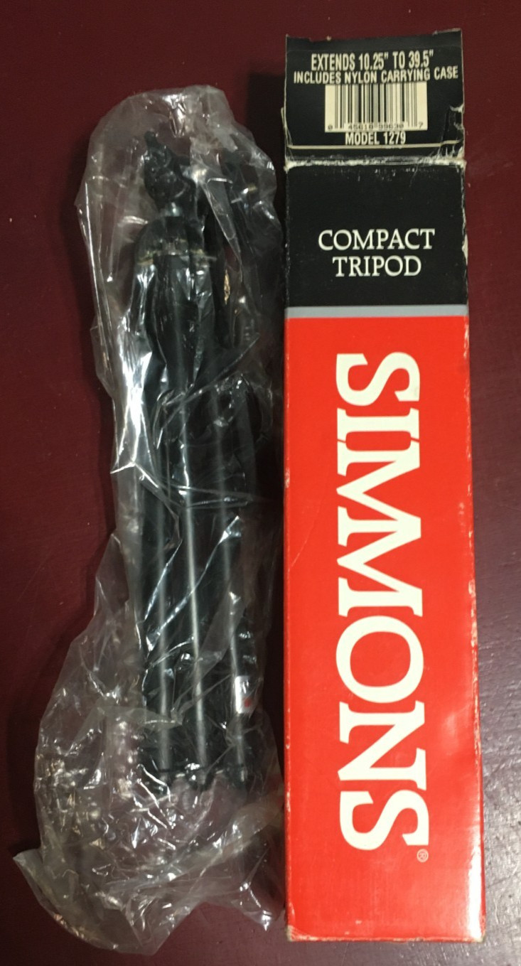 Simmons Tripod Model 1279 Compact Extends From 10.25" To 39. 5"