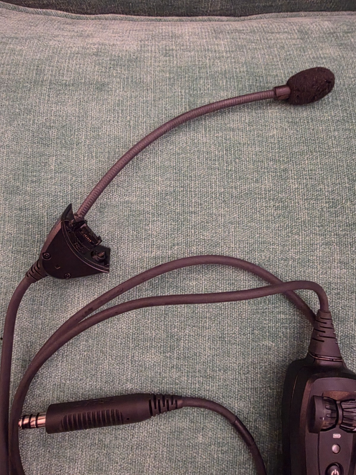 Bose A20 Helicopter Control Module Single U174 Plug NO Bluetooth-Used Once Only!