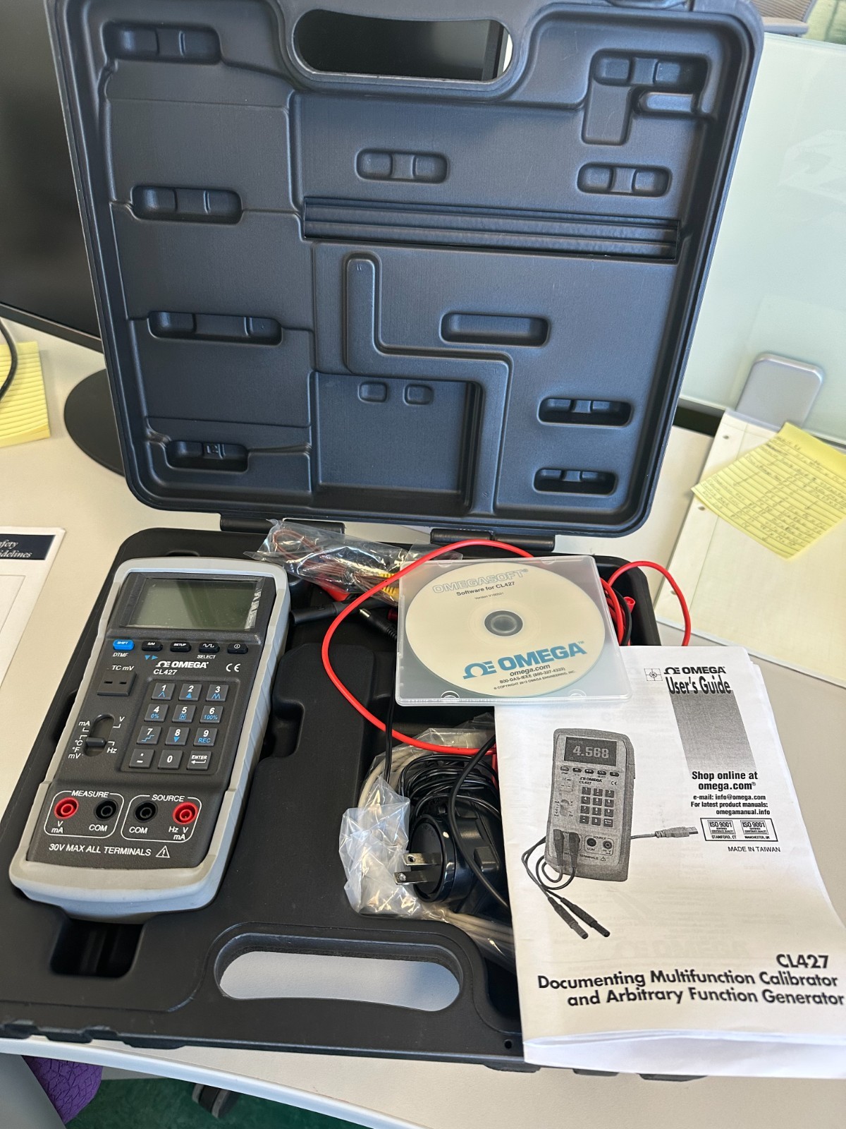 Omega CL427 Portable Multifunction Calibrator