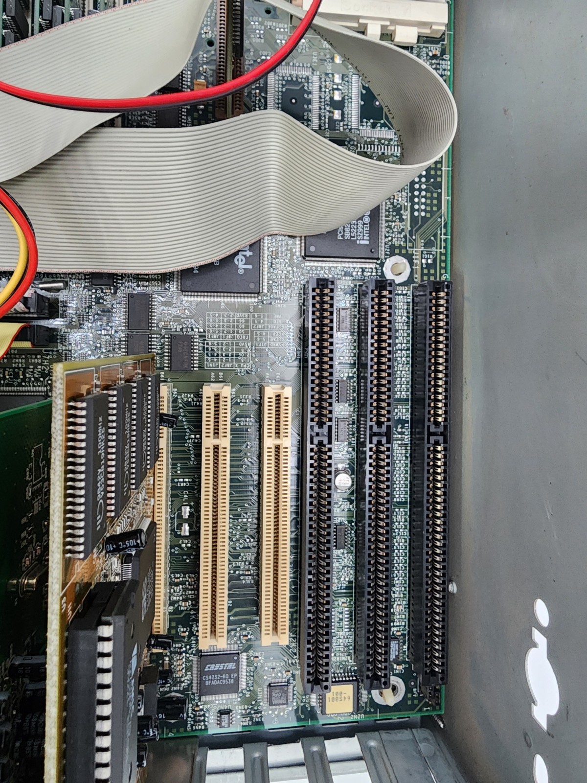 Vintage PC INTEL ADVANCED/AS (ATLANTIS) Pentium CPUSIS 6326 GPU 64MB RAM
