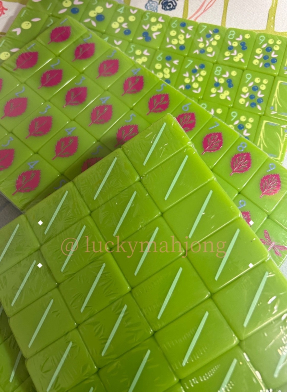 American Mahjong Game Set, 160 tiles Green Mah Jong Tiles+ Free storage bag