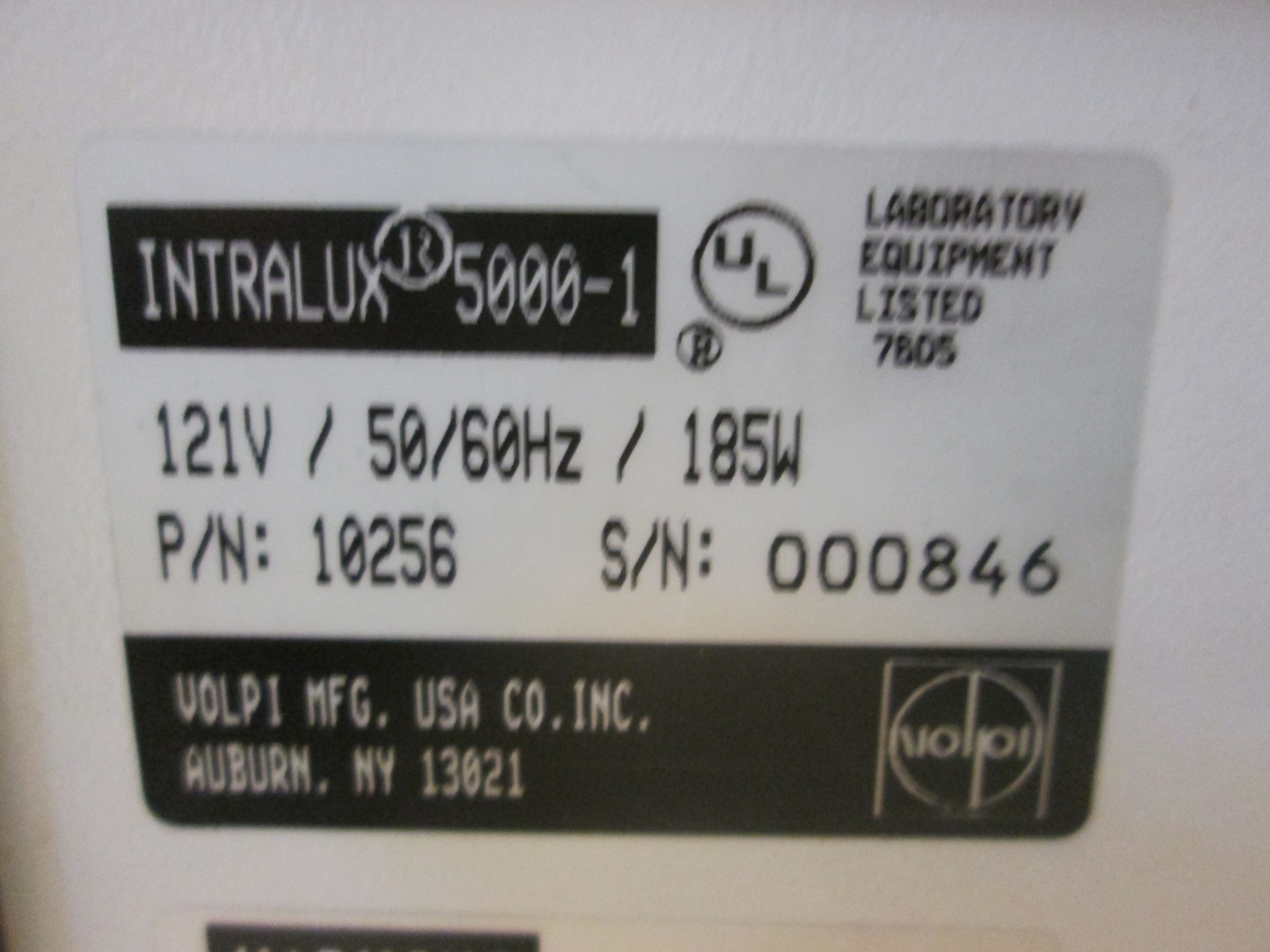 Intralux 5000-1, Light Source Illuminator, 121V, 50/60Hz, 185W, Used