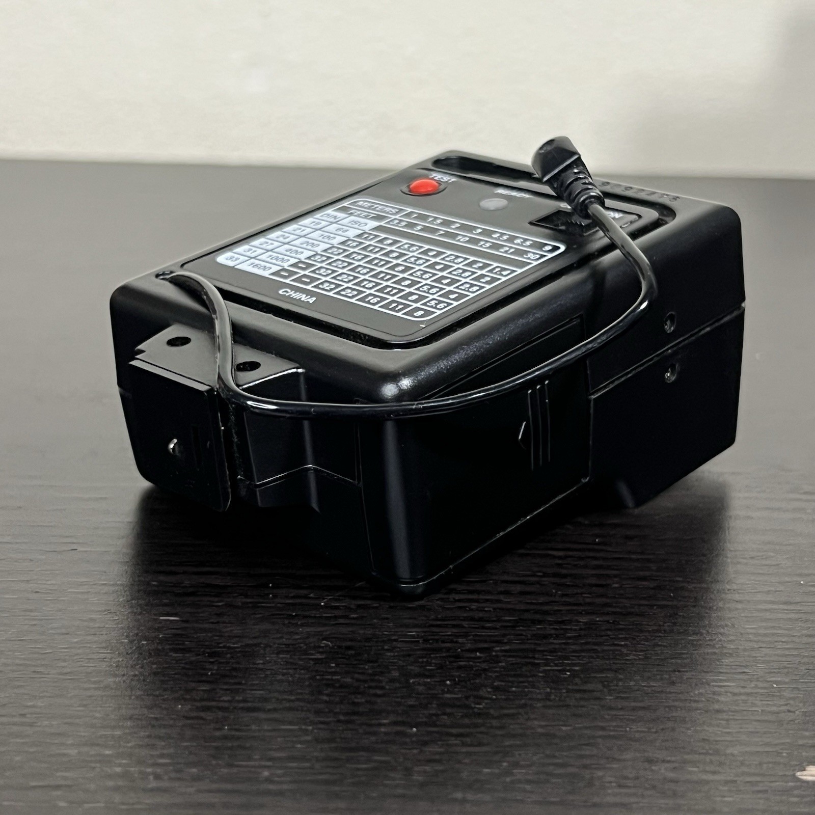 Vivitar 1900 Electronic Camera Flash
