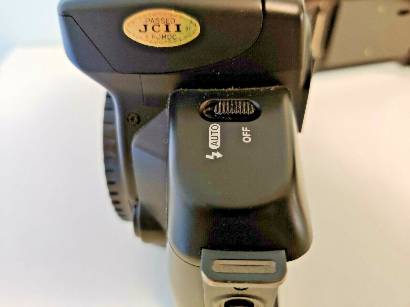 Canon EOS QD Programable Camera & Speedlite 430 EZ flash + Manuals - untested