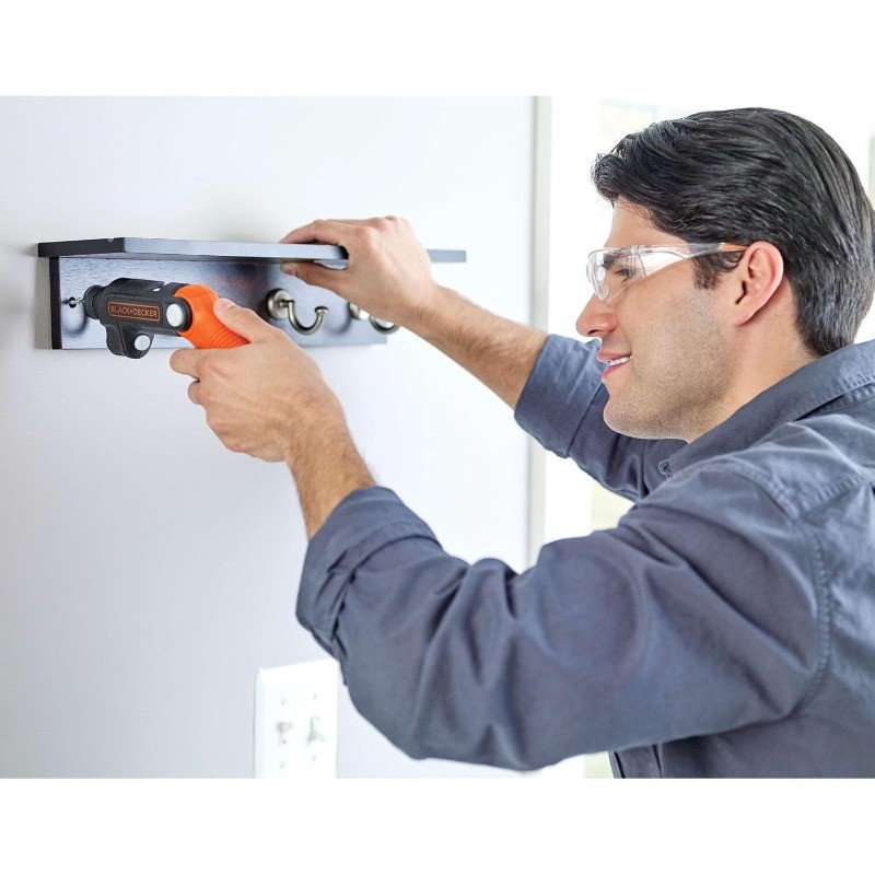 BLACK+DECKER BDCSFL20C 4V MAX Cordless Screwdriver LED