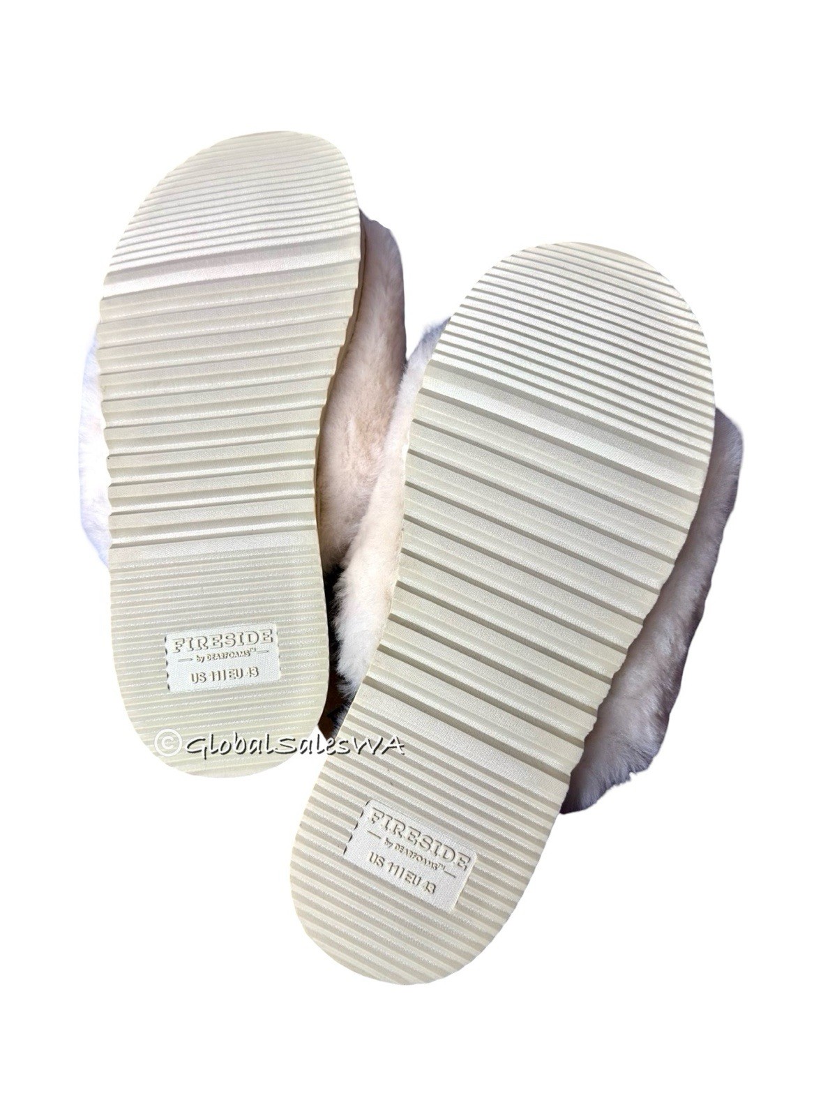 Fireside by Dearfoams Genuine Shearling Natural Ivory Cream Slippers Size 11 US