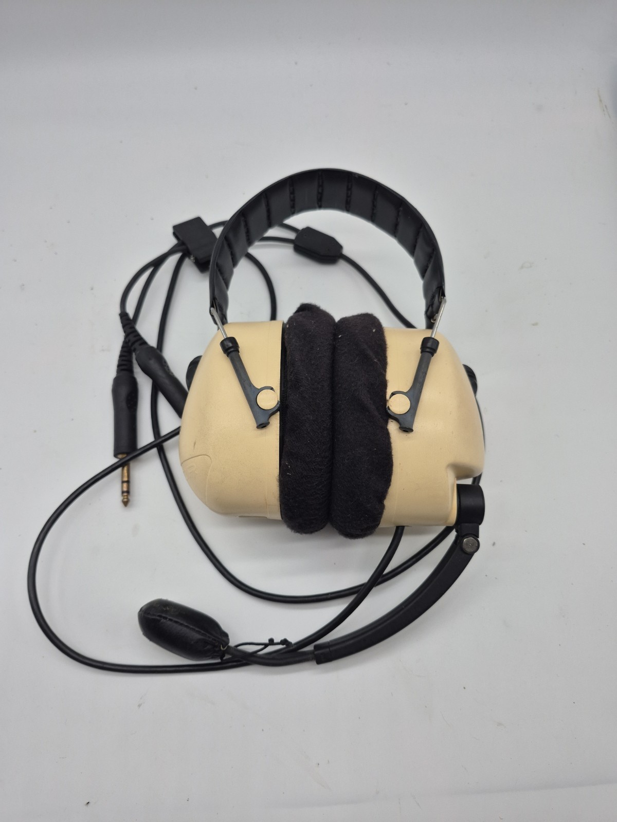 Peltor Model 7006 Aviation Headset