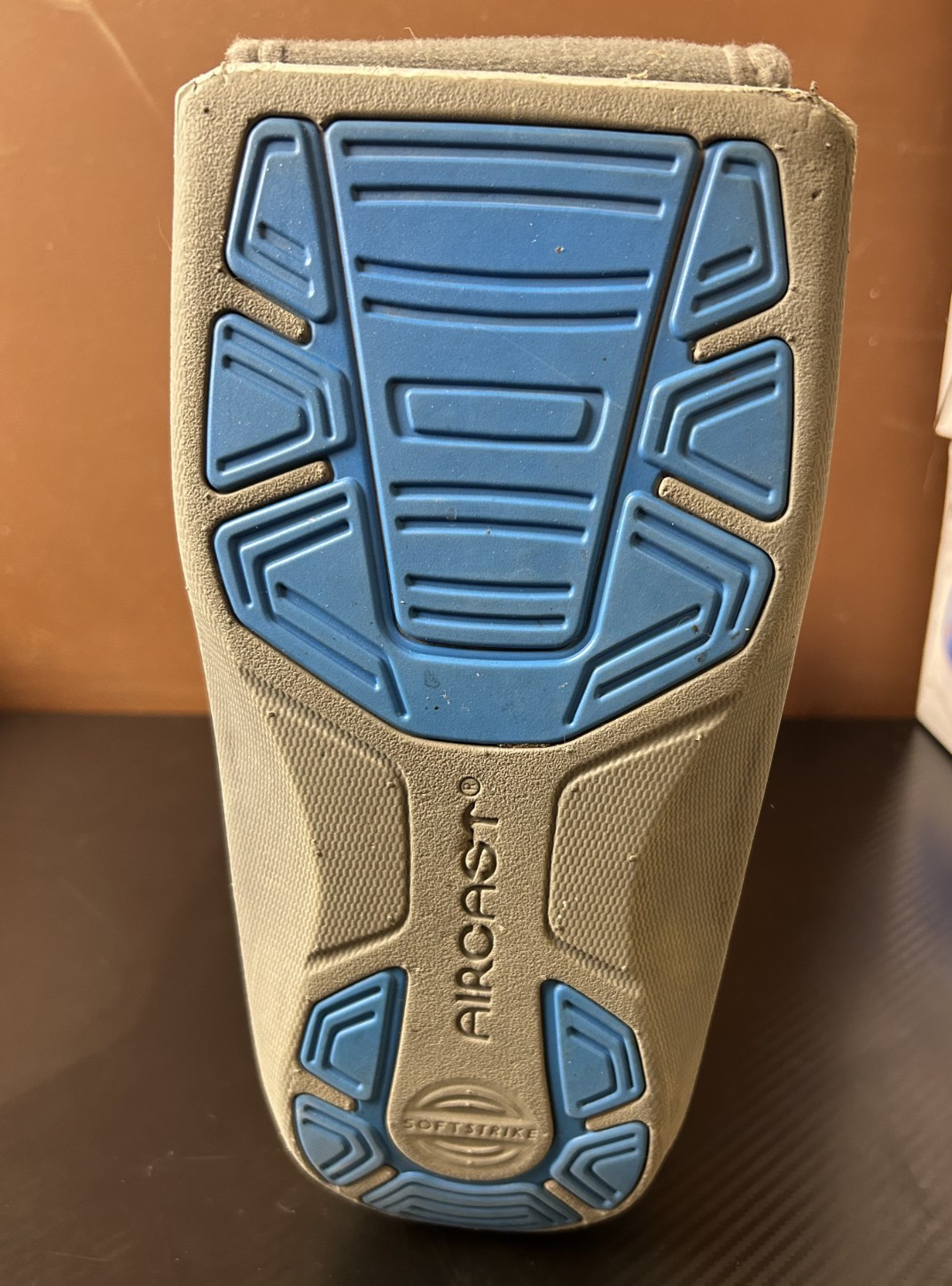 Aircast AirSelect Walker Brace/Walking Boot (Elite Short and Standard) Medium