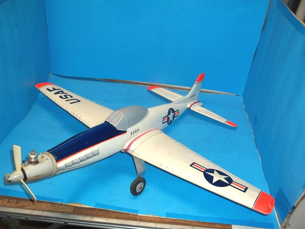 Vintage Control Line- 1959 WEN MAC P-51 MUSTANG-Giant 30"ws-049 Engine