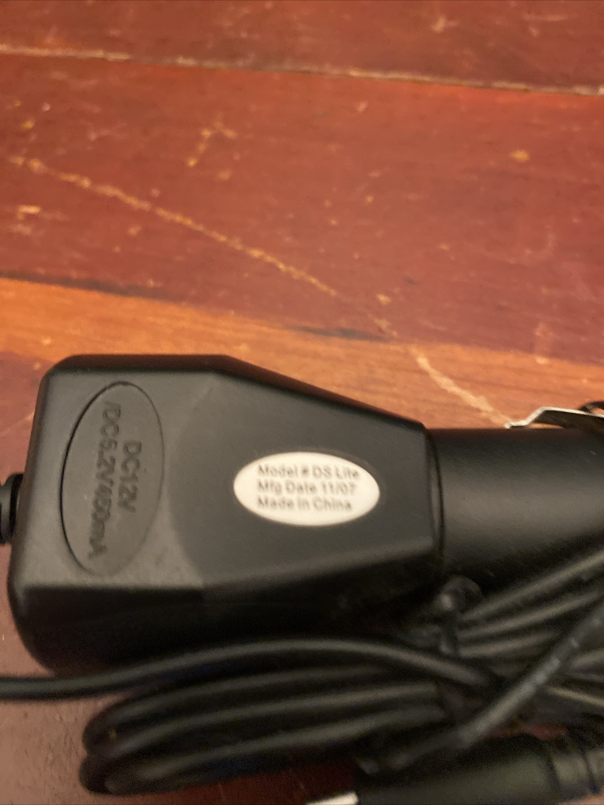 Nintendo DS Switch and Carry Car Charger 12V DS Lite 2007 EUC