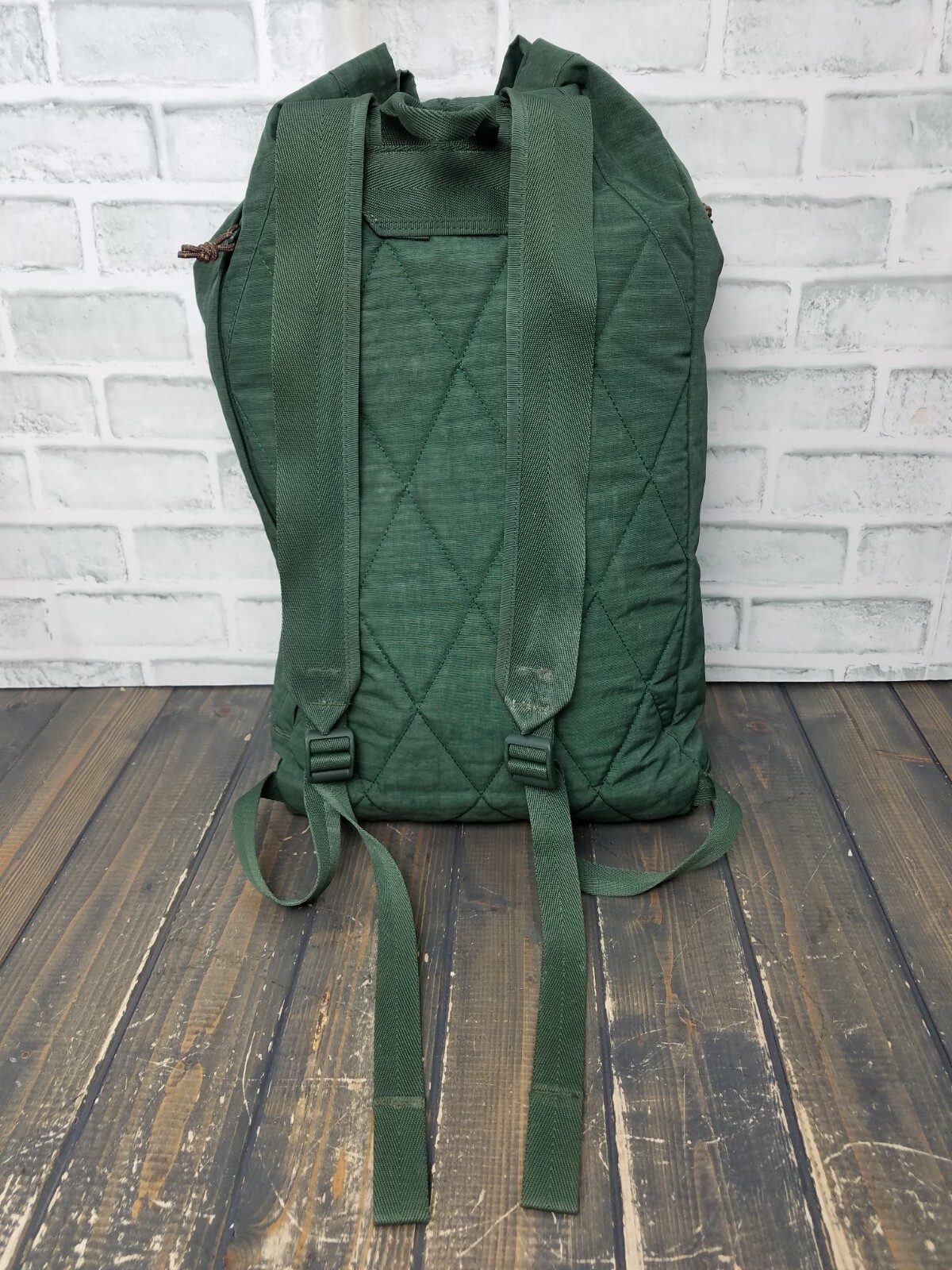 Burton Backpack Rucksack Drawstring Large Side Opening Snowboard GREEN 19x11x6