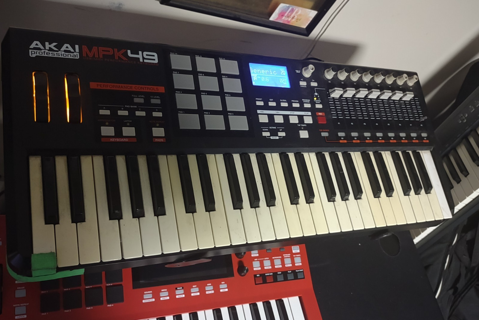 Akai MPK49 Professional USB/MIDI Performance Keyboard Hyper Extended Key