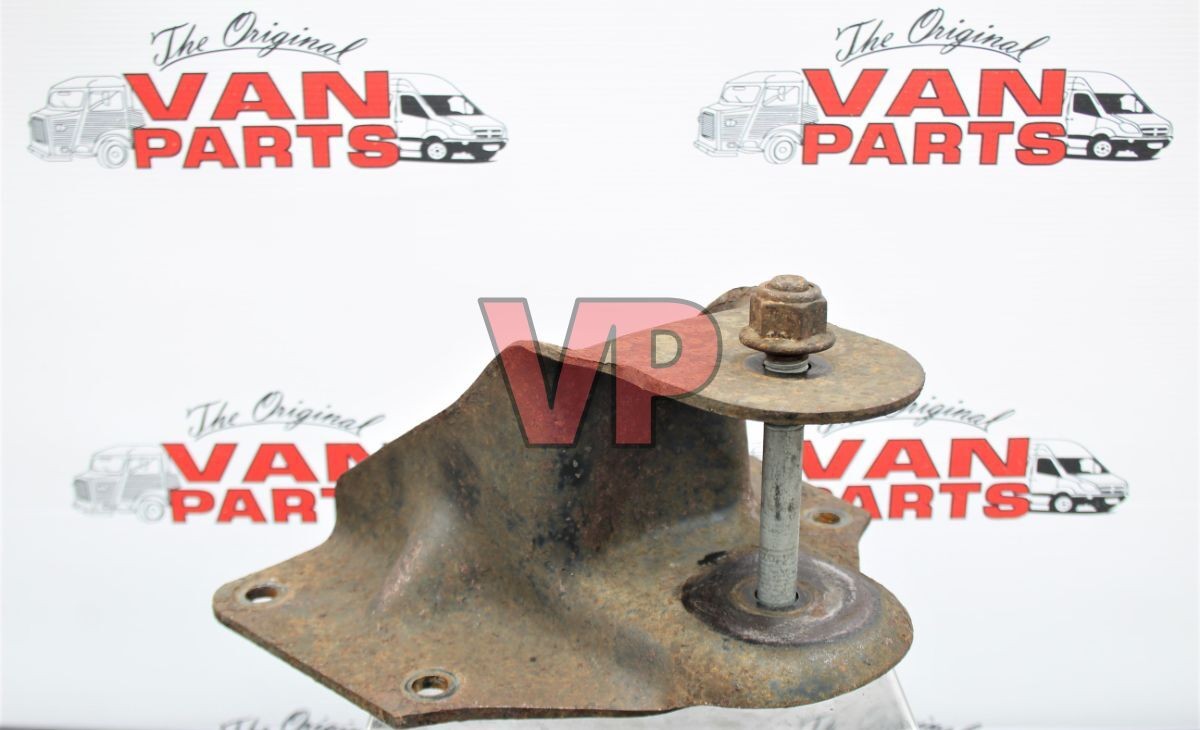 Ford Transit Mk8 Chassis Drivers Rear Leaf Spring Front Bracket Mount BK315785AA