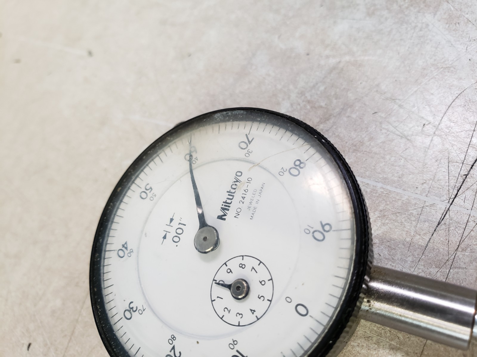 MITUTOYO 2416-10 DIAL INDICATOR READ AD