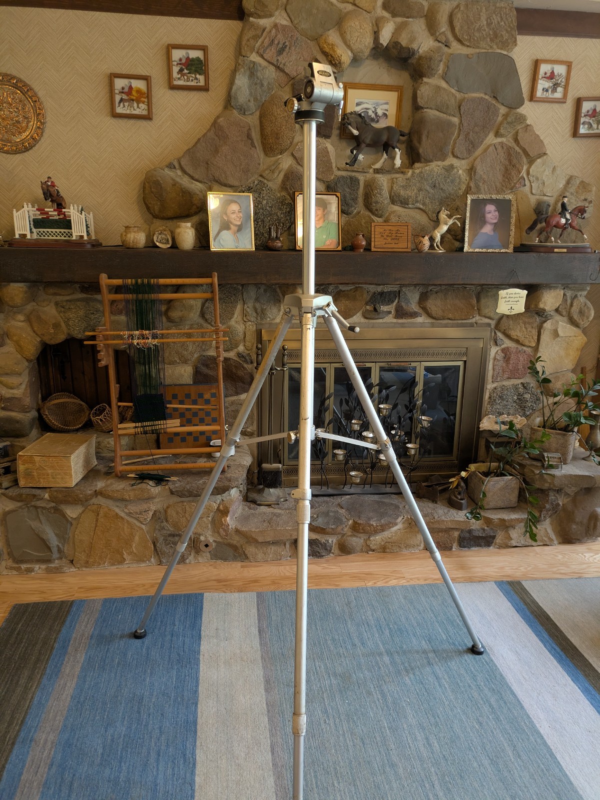 GoldCrest Heavy Duty Tripod