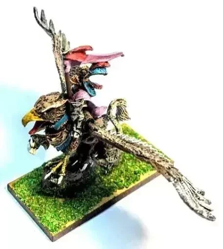 Empire Hero on Griffon - 10mm - Warmaster - UNPAINTED