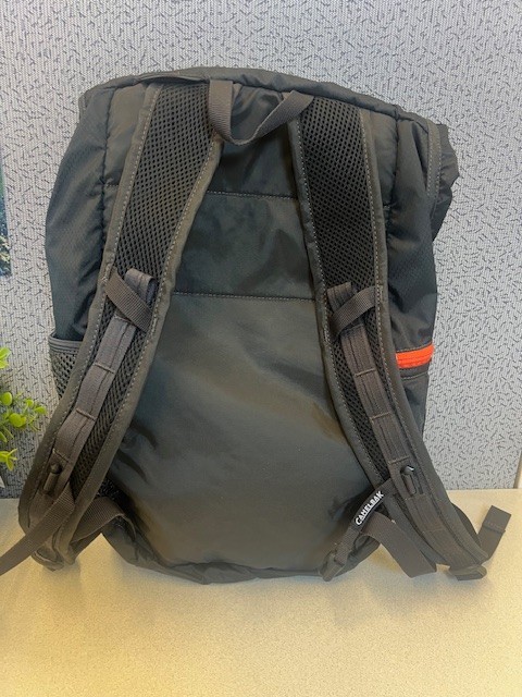 CamelBak Arete 18 Hydration Hiking Backpack Black Orange Packable Daypack