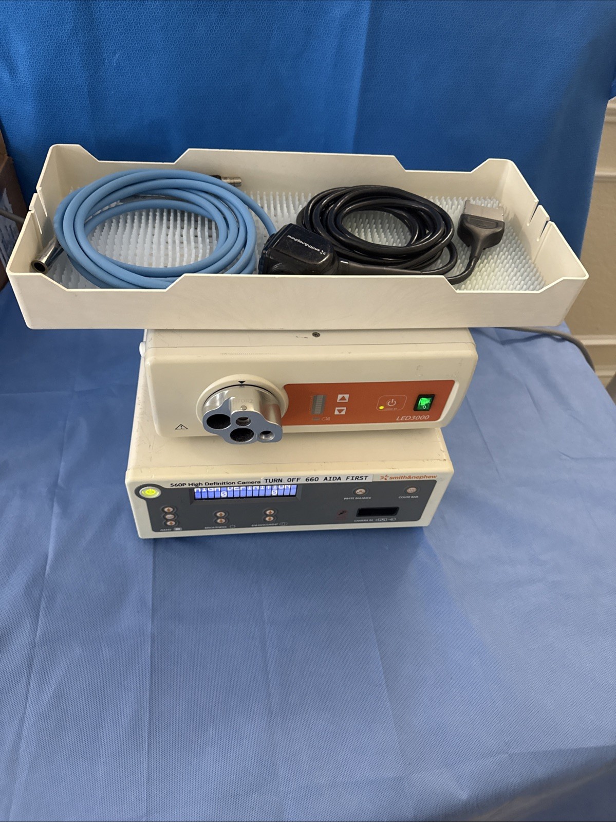 Smith and Nephew 560P HD camera system & LED3000 light source & camera head