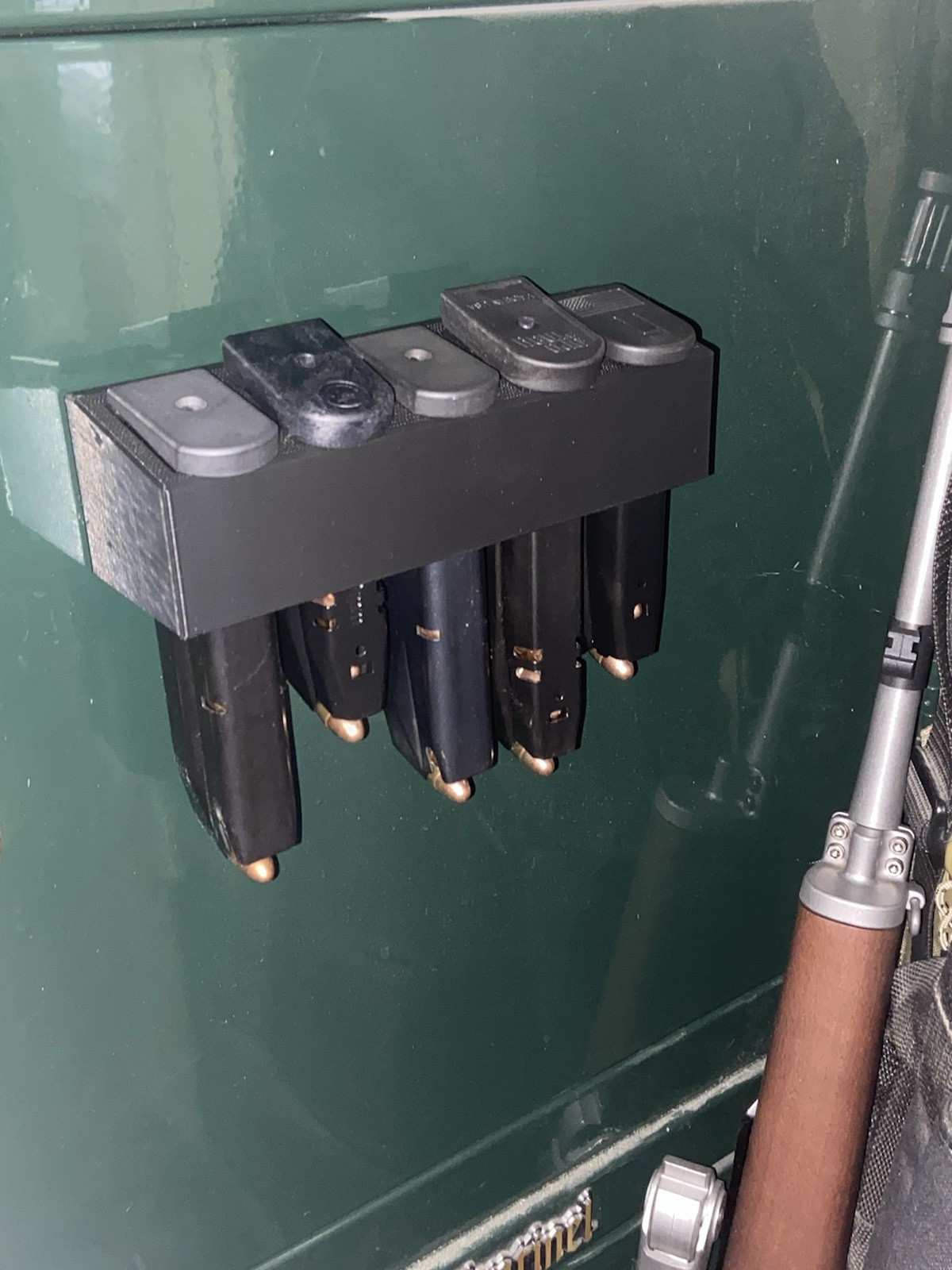 Beretta 92FS MAGNETIC 9mm magazine holder