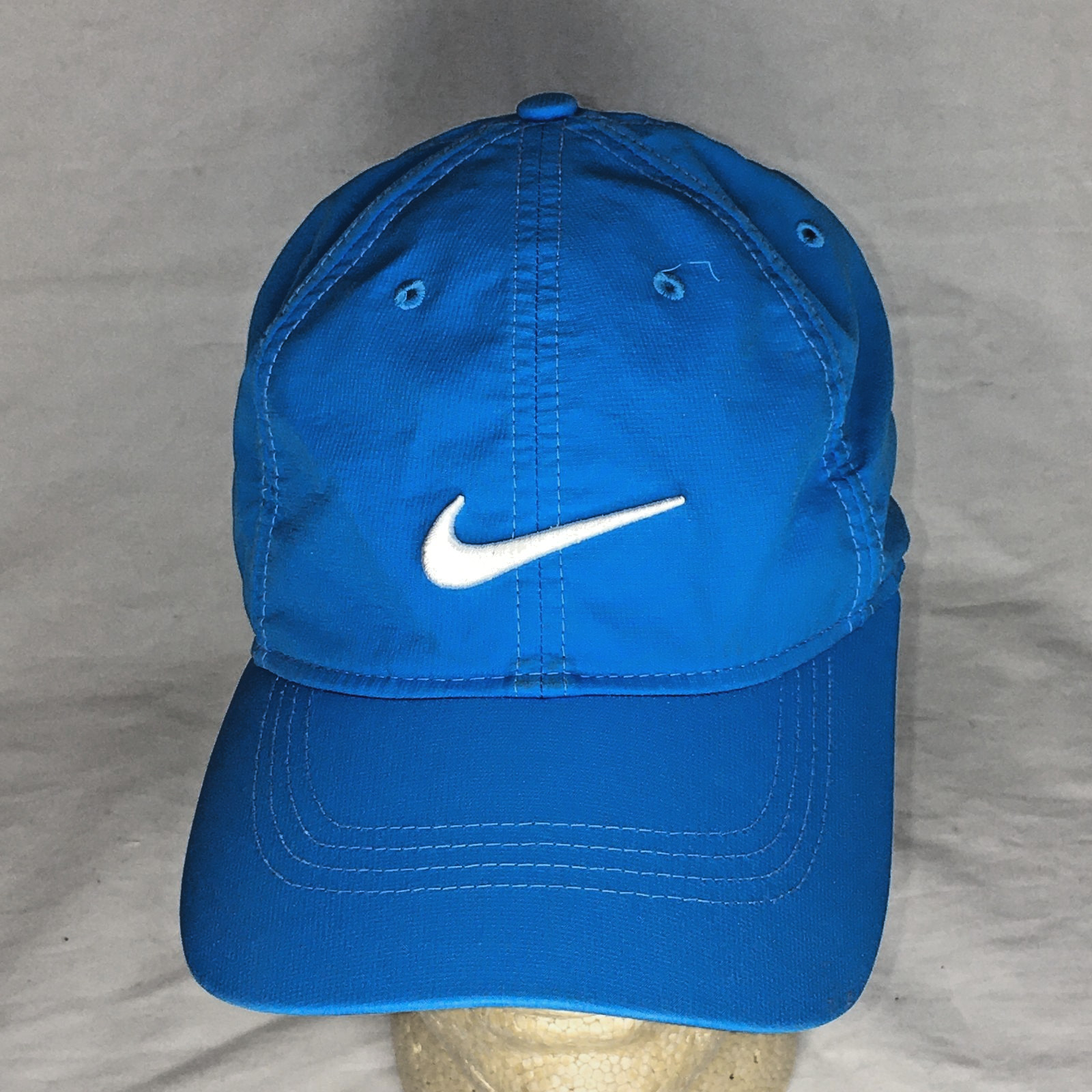 Nike Golf Hat Strapback Adjustable Athletic Hat Blue White Swoosh