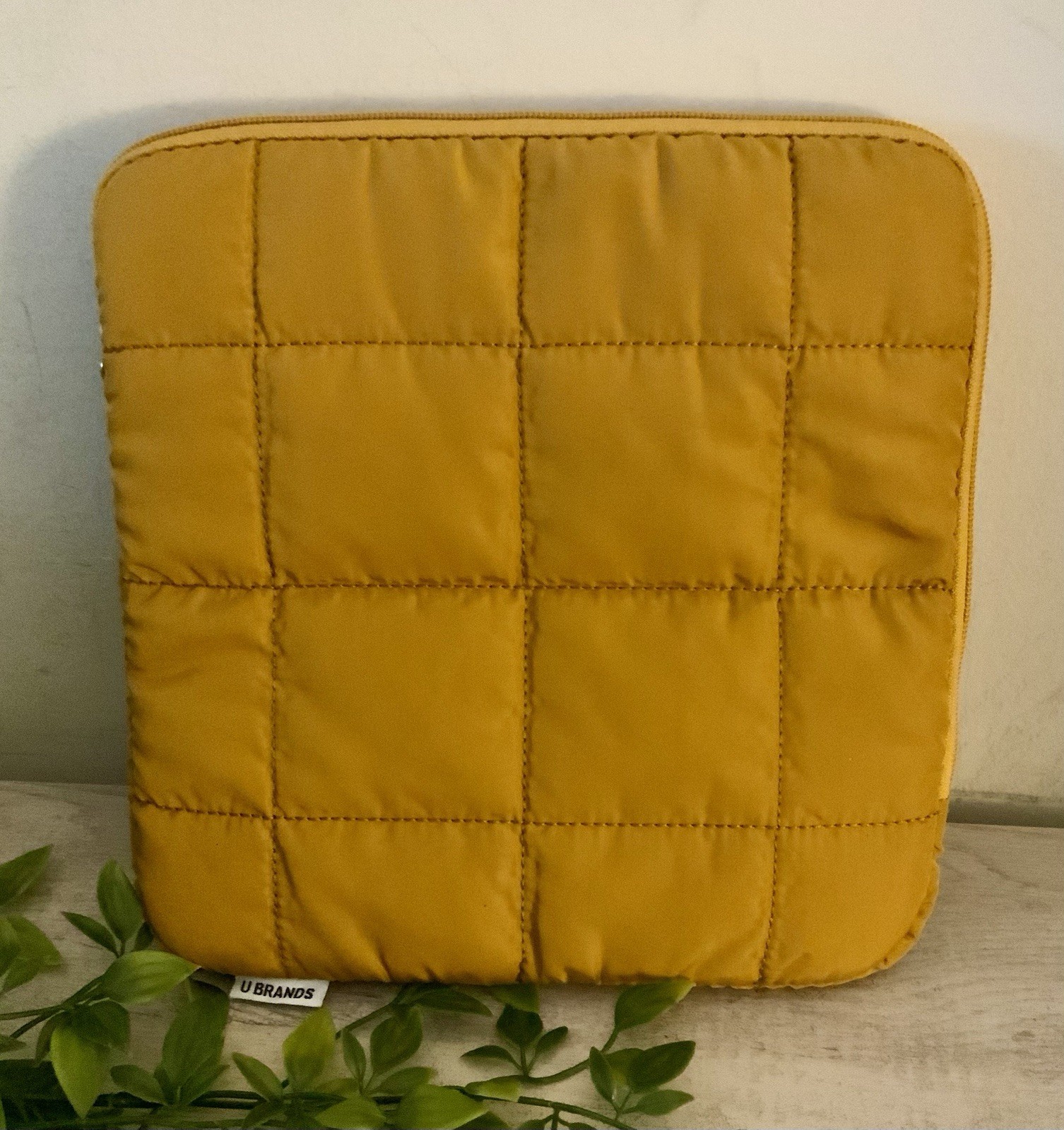 UBRAND PADDED ZIP TECH CASE