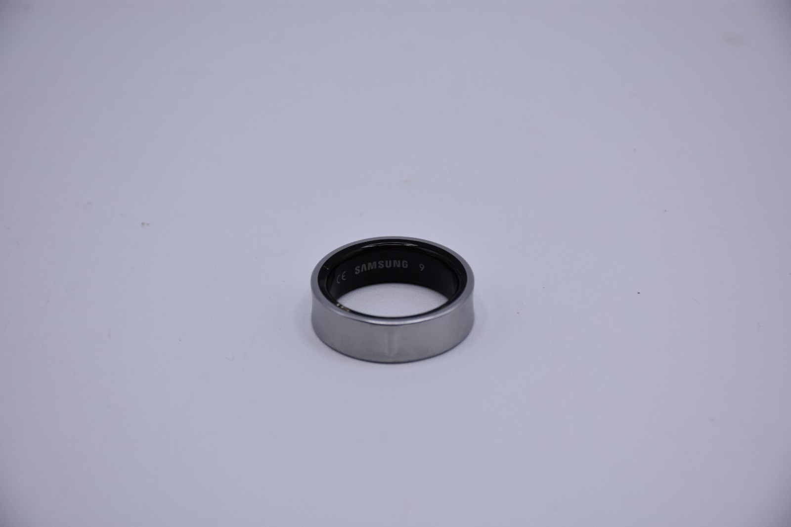 Samsung Galaxy Ring Size 9 Titanium Smart Ring w/ Charging Case Tested
