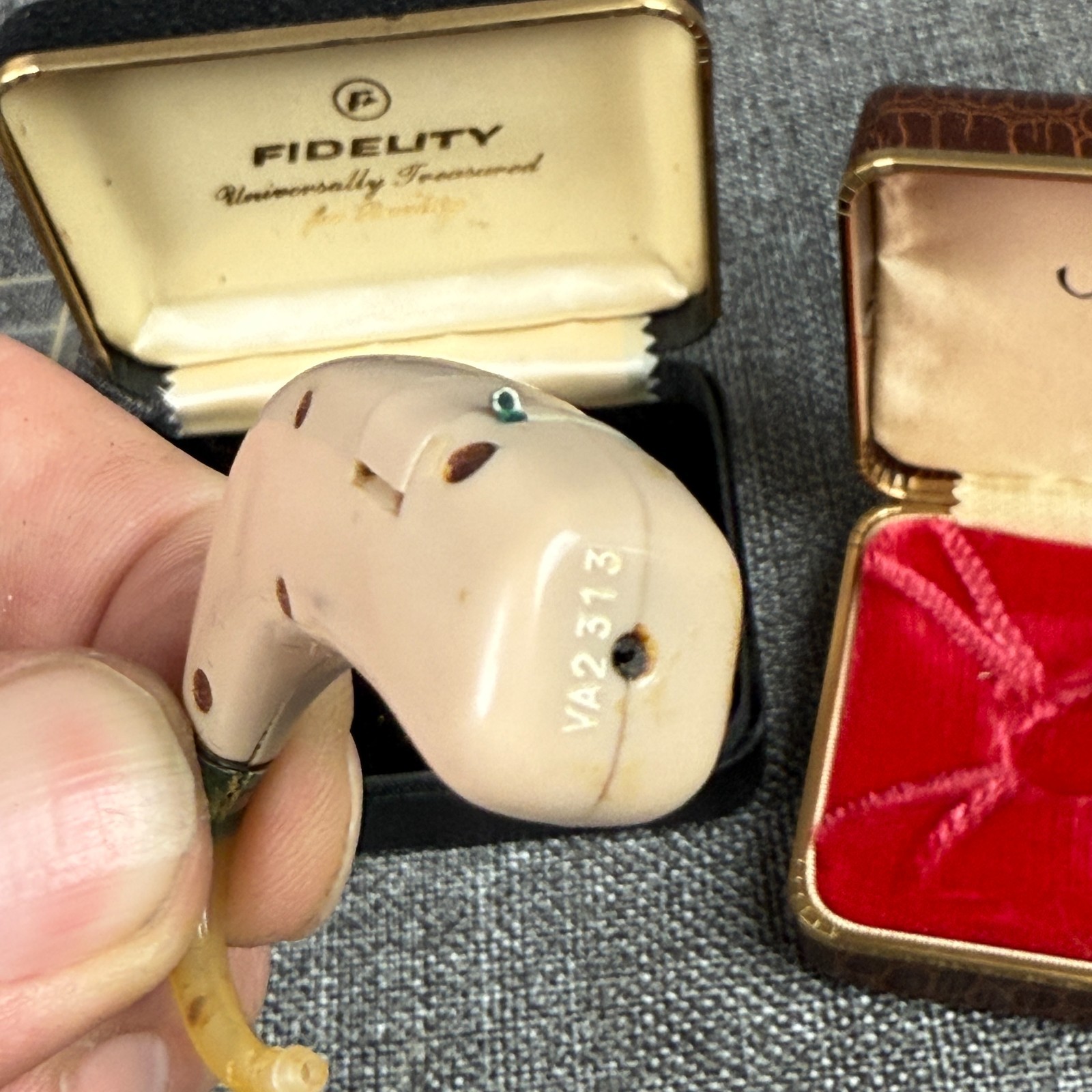 Vintage hearing aid 1970's - untested