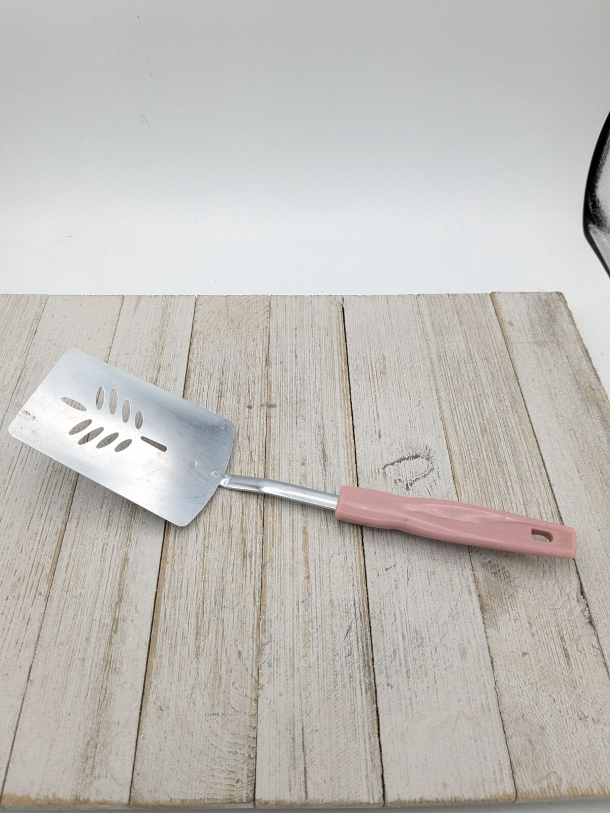 Slotted Short Spatula Pink Mauve Plastic Handle 11" Korea