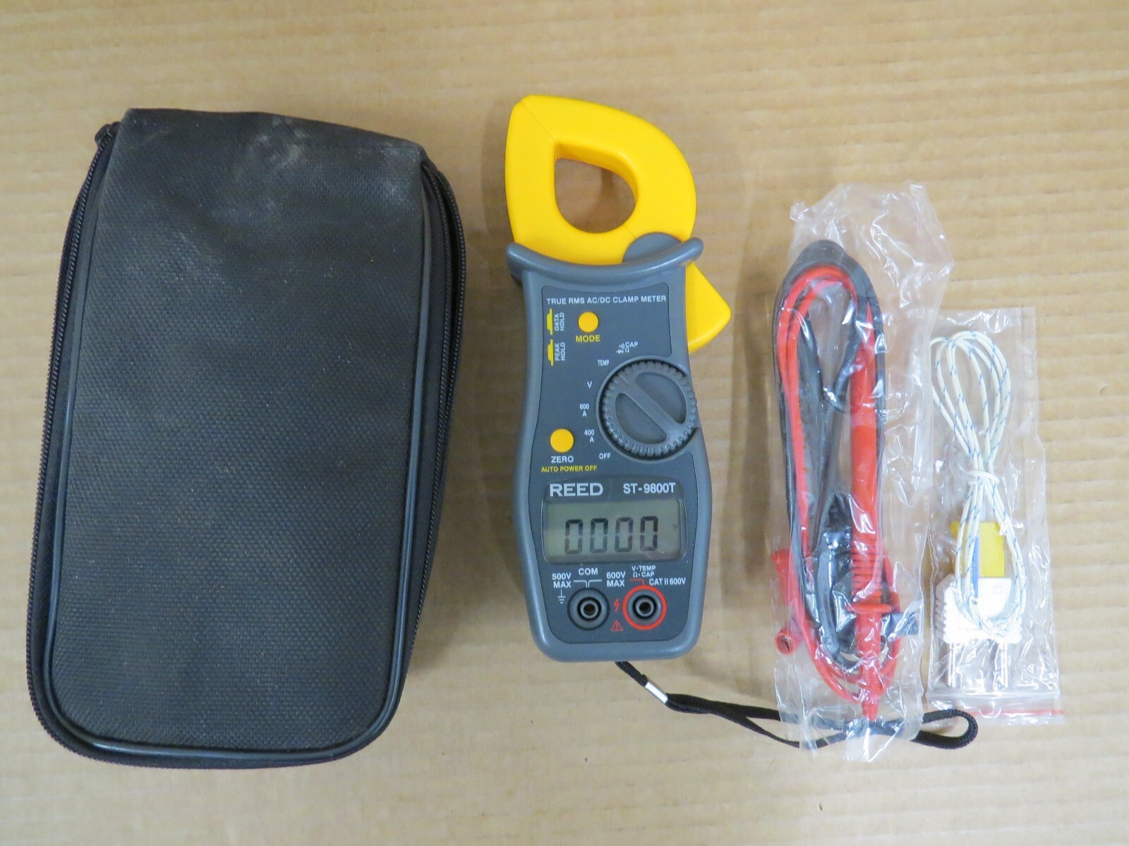 REED ST-9800T True RMS 600A AC/DC Current Voltage Clamp Meter NEW OPEN BOX