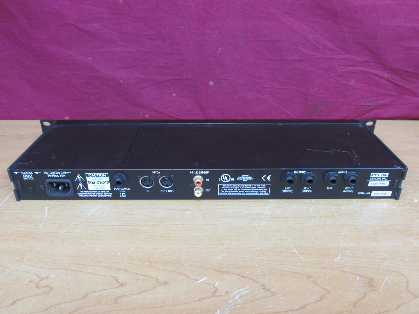 Lexicon MPX-200 24-Bit Dual Channel Effects Processor