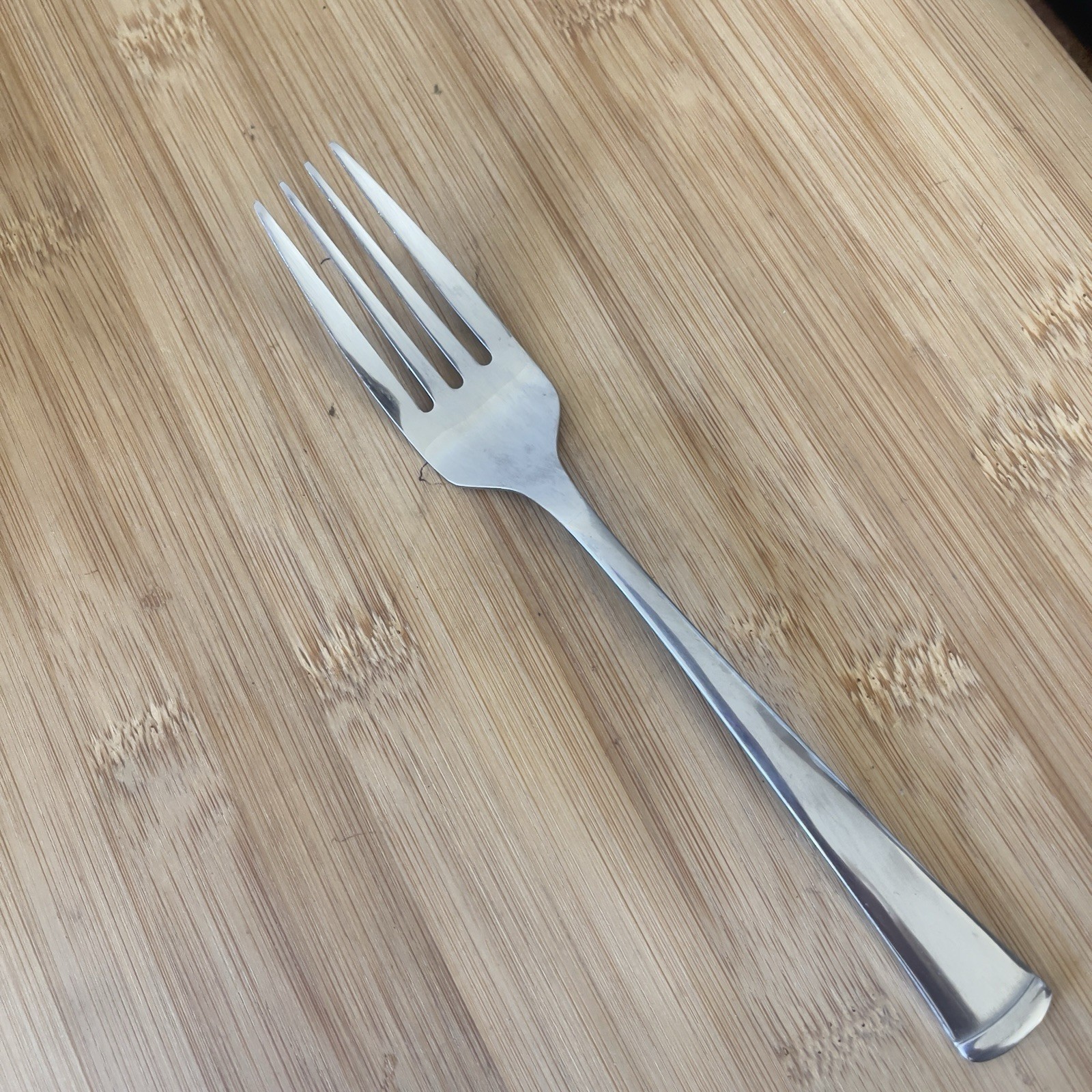Mikasa Gourmet Basics Stainless CONTEMPO Glossy SALAD FORK 7.5"