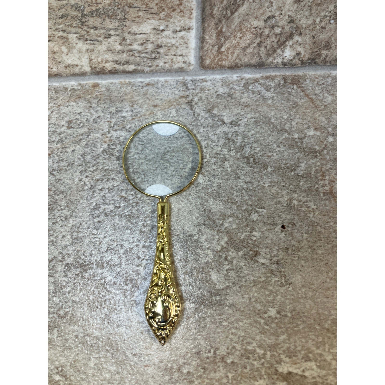 Vintage Ornate Gold Tone Magnifying Glass Loupe Reading Aid