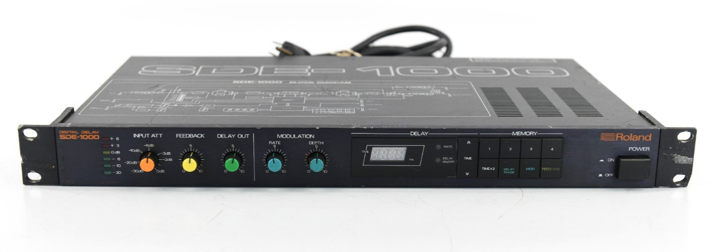 Vintage Roland SDE-1000 Digital Delay Rack Unit