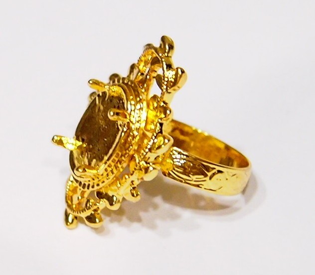 6 - 14x10mm Shiny Gold Victorian Deco Loop & Leaves Adjustable Ring Settings