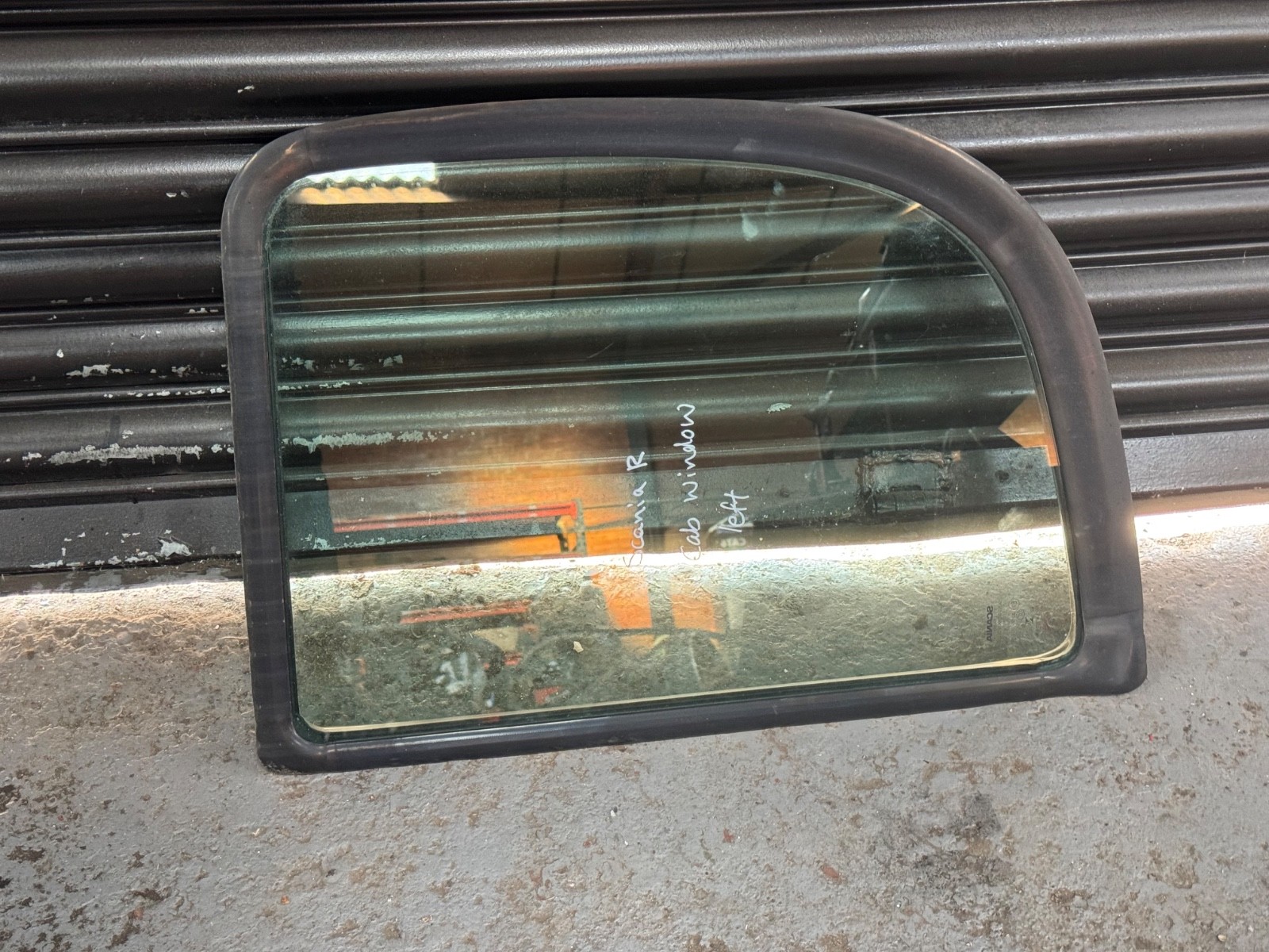 scania R Cab Passenger Side Window