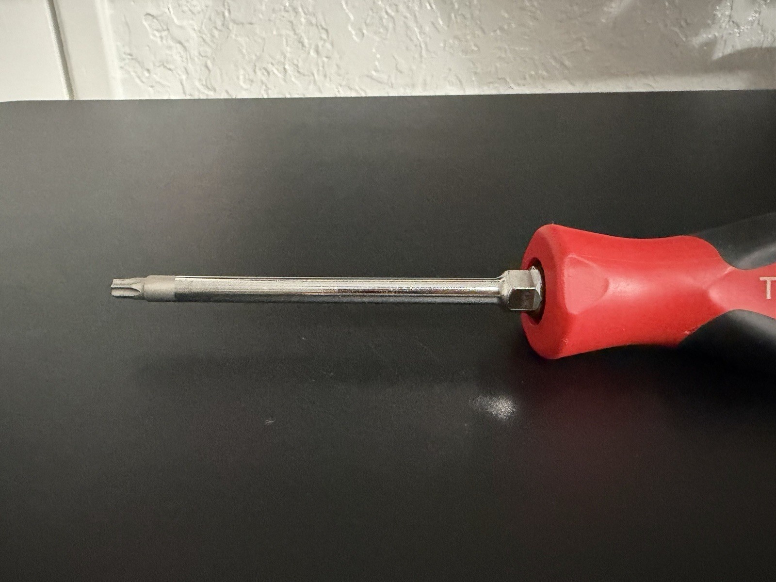 Snap-on SGDTX427B T27 TORX Instinct Soft Grip Standard Screwdriver Red USA