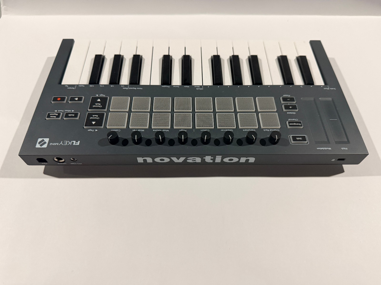 Novation FLkey Mini Compact MIDI Keyboard for FL Studio w/USB Cable