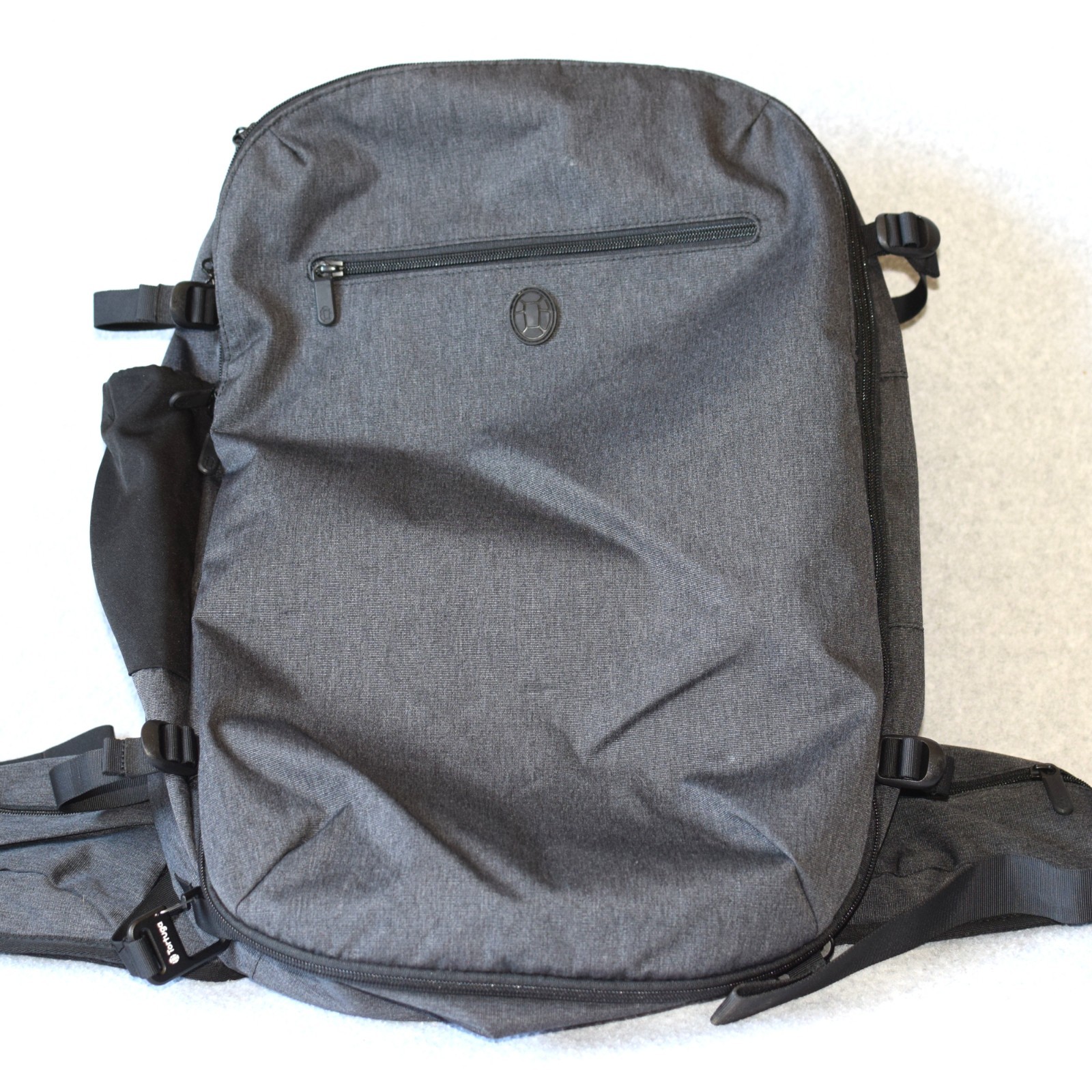 Tortuga Travel Backpack Pro 40L Gray Carry On Padded Waist Clip Setout