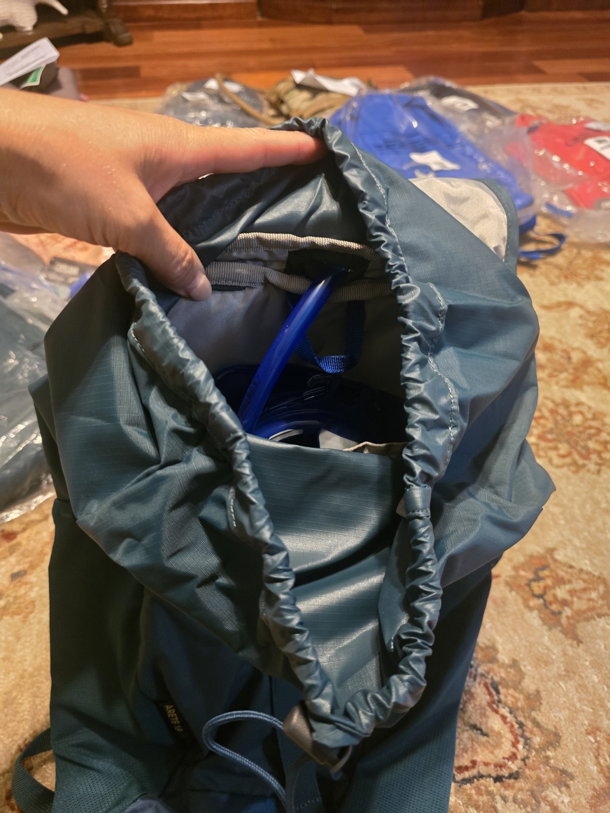 Camelbak Arete 18 50oz Deep Teal