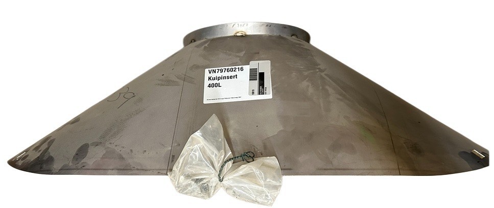 KUBOTA - OEM#:  VS5839 - Stainless Steel Insert for Fert. Spreader