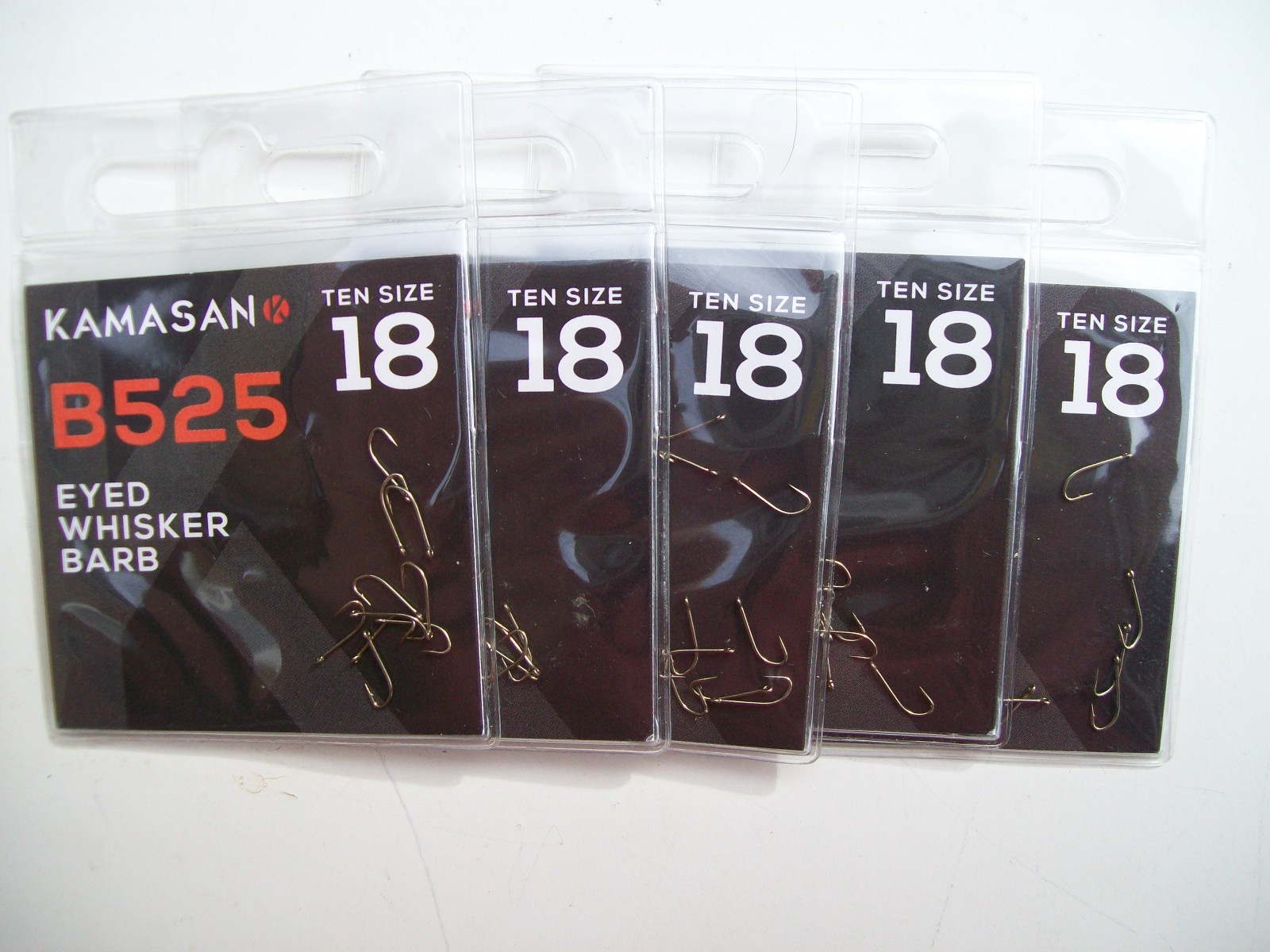 50 x Kamasan B525 Eyed Whisker Barbed. Size 18  Hooks. Great All Round Hook.