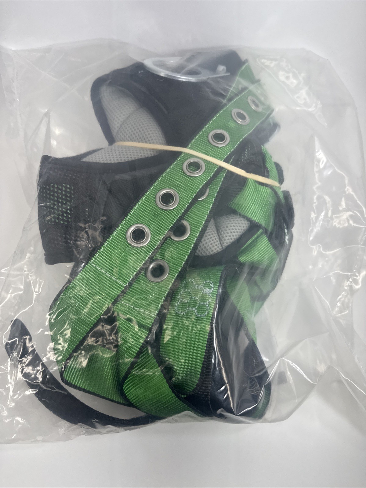 MSA 10206162 V-Form+ Construction Harness XL Polyester 310LB Back/Hip D-Ring