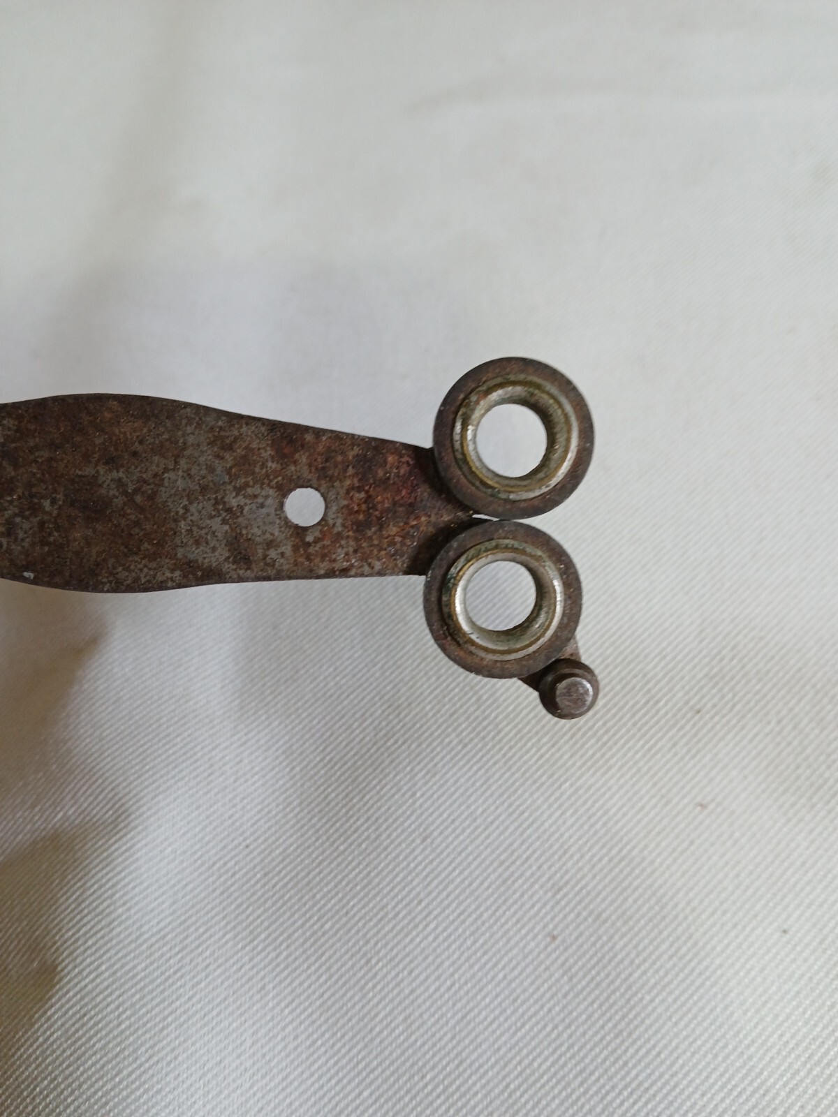 VINTAGE APEX BOTTLE OPENER