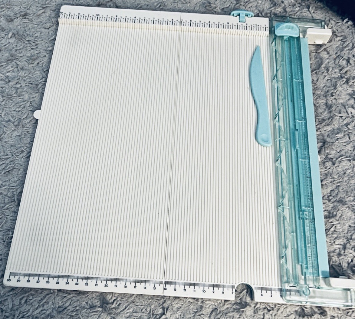 We R Memory Keepers Trim and Score Board, White, 12 x 12